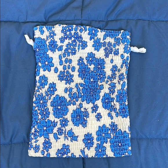 Blue Floral Drawstring Bag - Picture 2 of 2